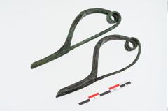 Foto von Bronzezweiknopffibel (NHMW-PRAE-024433)